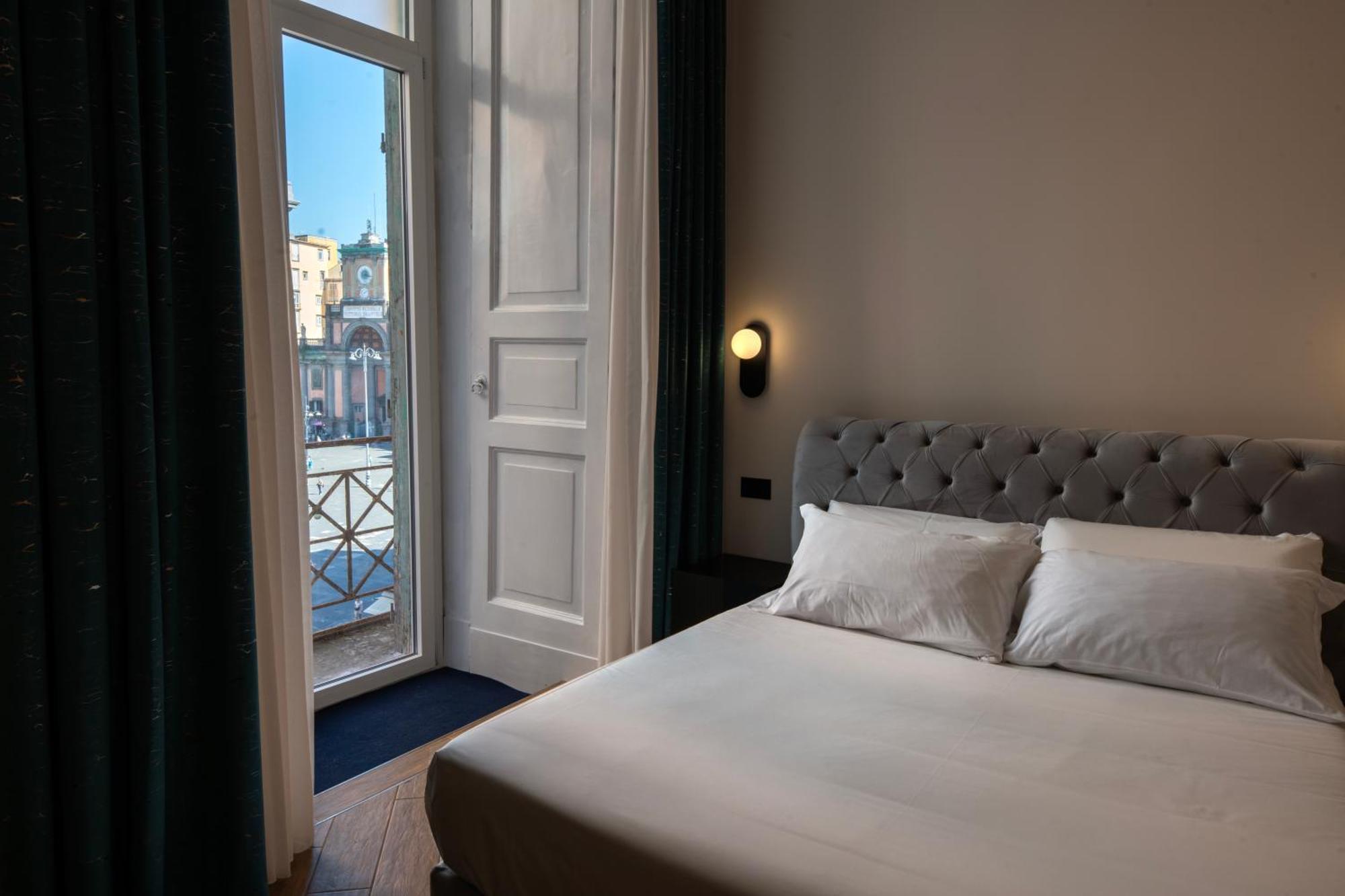 Maison Toledo Suites Неаполь Екстер'єр фото