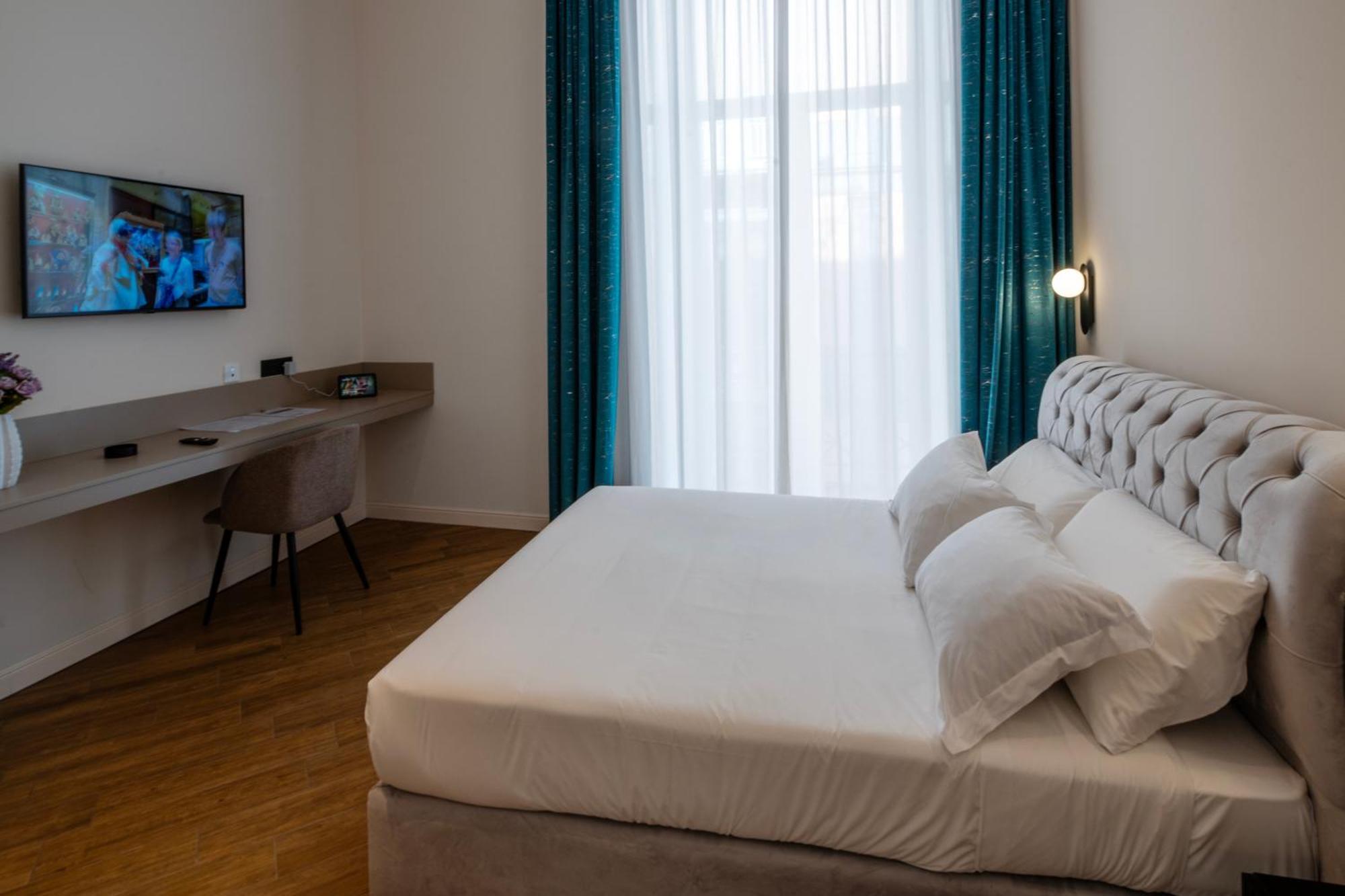 Maison Toledo Suites Неаполь Екстер'єр фото